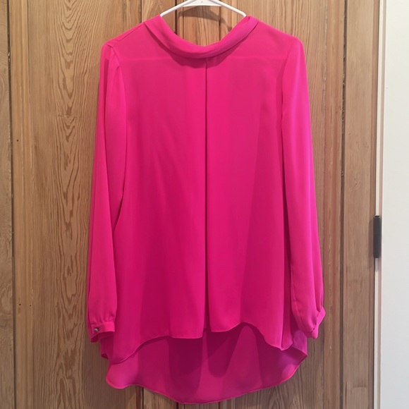 Vince Camuto Hot Pink Blouse - Size Medium - Picture 2 of 11